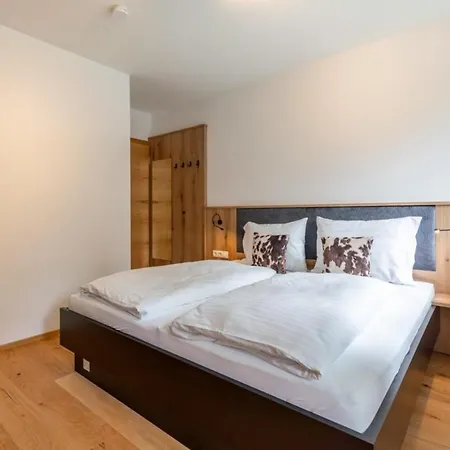 Feriehus Schmittenblick 2 *